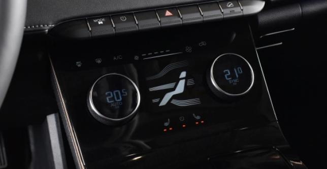 фото 00afbd6bdc3b - Под такси