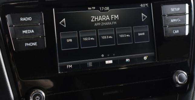 фото 099b17090890 - Под такси