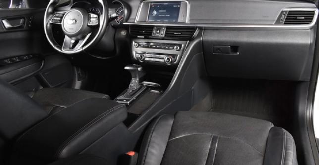 фото 0ba43150d14f - Под такси