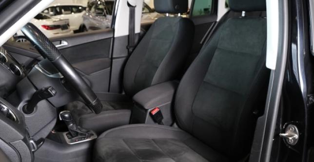 фото 0e3f351feaef - Под такси