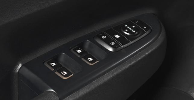 фото 0ee81ff01bb1 - Под такси