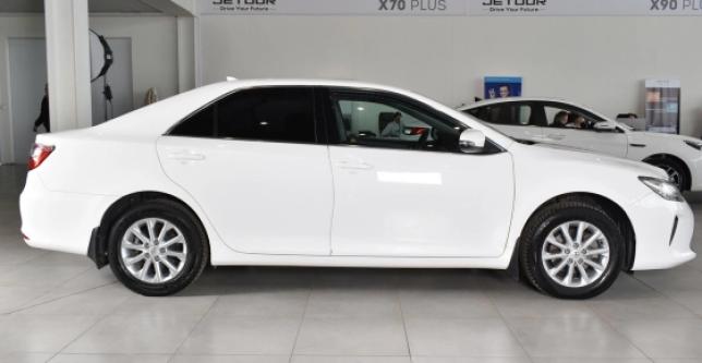 фото 13f7f3a0c2a9 - Под такси