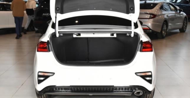 фото 1a0baa6b8e30 - Под такси