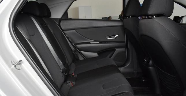 фото 20571e211b9e - Под такси