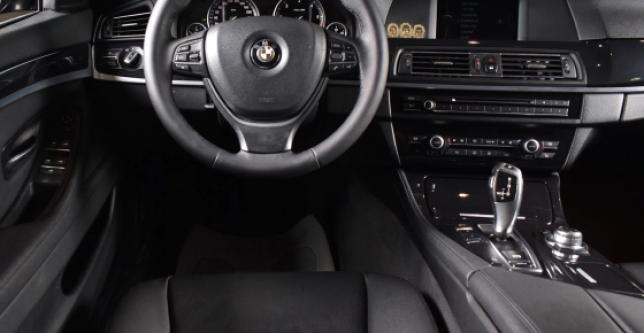 фото 209ae70d1f1b - Под такси