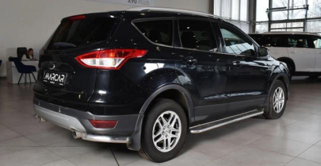 фото 248463bd280e - Под такси