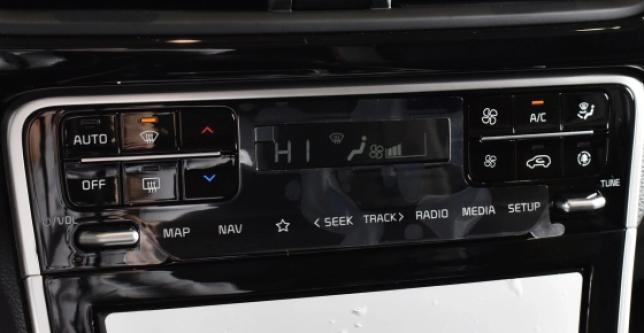 фото 24e3eb25d29d - Под такси