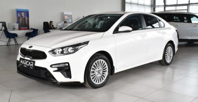 фото 2c412f4e27a7 - Под такси