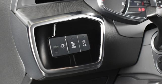 фото 31a8a7461bf0 - Под такси