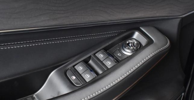 фото 31e5ef242e99 - Под такси