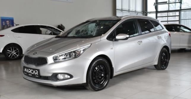 фото 35684e584f7b - Под такси