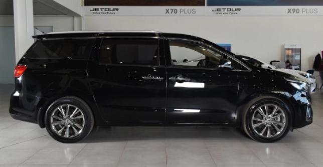 фото 3b2843b7ab4e - Под такси