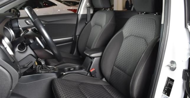 фото 3e026f19ba64 - Под такси