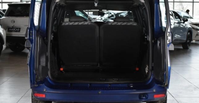 фото 407e23766c15 - Под такси