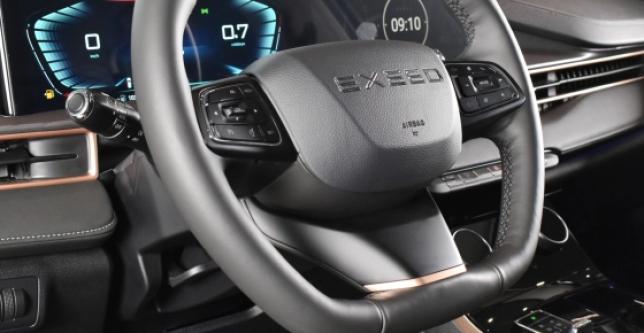 фото 413fb76c072c - Под такси