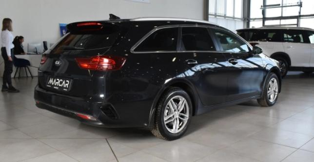 фото 41846d1c9191 - Под такси