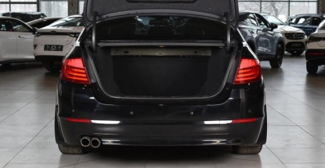 фото 453c37ddf6f6 - Под такси