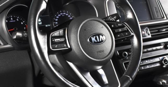 фото 4e795237db6b - Под такси