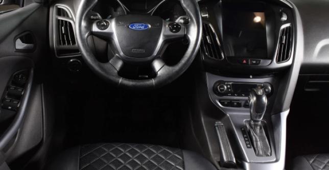 фото 509d81b80322 - Под такси