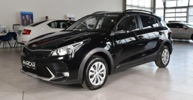 фото 513f4003f038 - Под такси