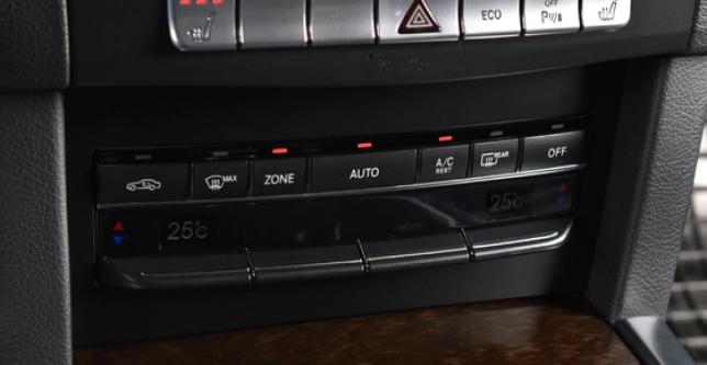 фото 51812387719d - Под такси