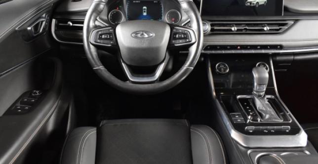 фото 56f7cdaf3a3a - Под такси