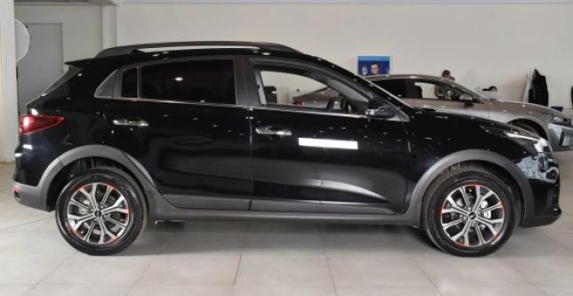 фото 570e66fd6333 - Под такси