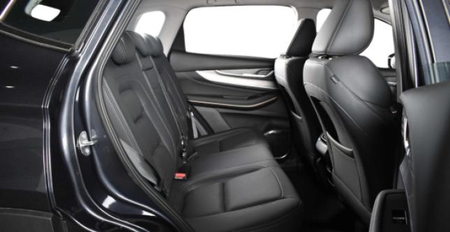 фото 592669-08 - Под такси