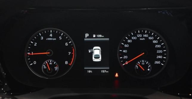 фото 593896-12 - Под такси