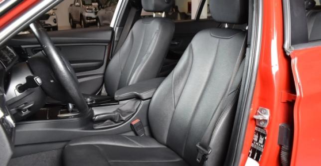 фото 5b55212476c7 - Под такси