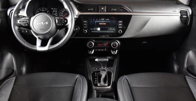 фото 5dbbbca0763e - Под такси