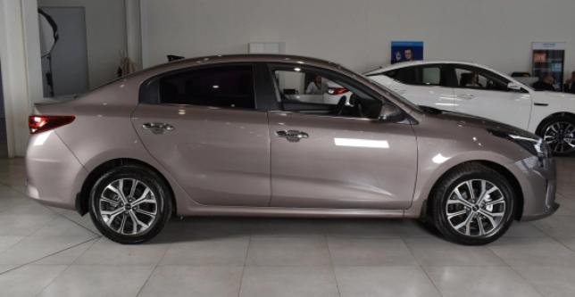 фото 5e512434033a - Под такси