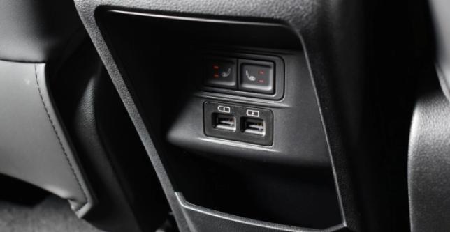 фото 602163-10 - Под такси