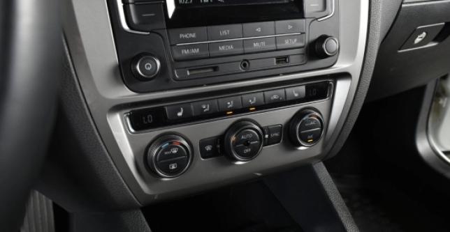 фото 603645-08 - Под такси