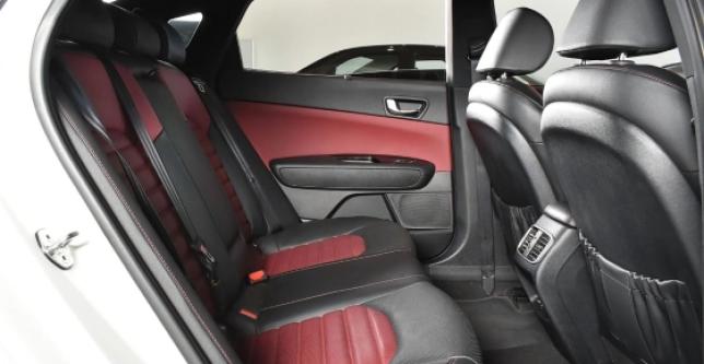 фото 606167-06 - Под такси