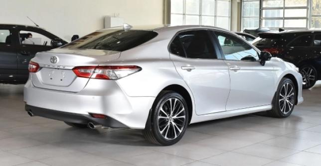 фото 606622-02 - VIII (XV70) Рестайлинг