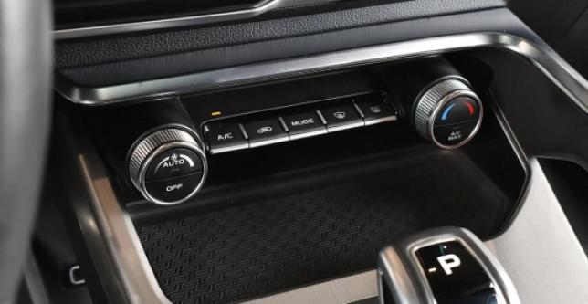 фото 606623-14 - Geely