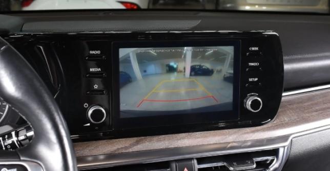 фото 607961-08 - Под такси