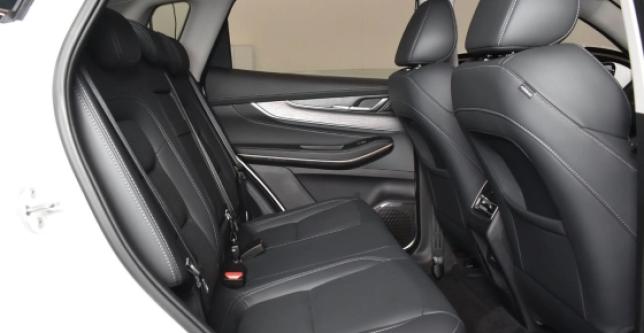 фото 671027-06 - Под такси