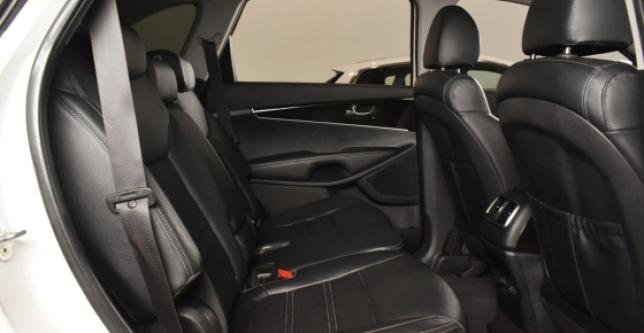 фото 671763-06 - Под такси