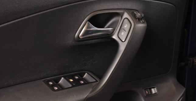 фото 675251-12 - Под такси