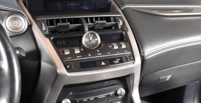 фото 675493-12 - Lexus