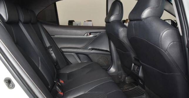 фото 675616-06 - Под такси