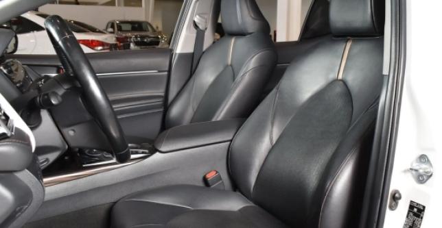 фото 675616-08 - Под такси