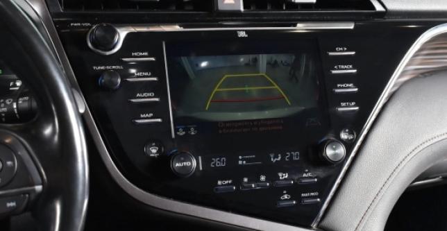 фото 675616-09 - Под такси