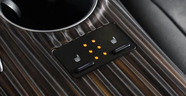 фото 675616-14 - Под такси