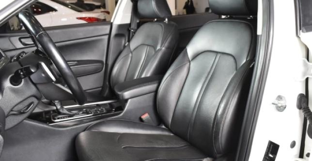 фото 680895-08 - Под такси