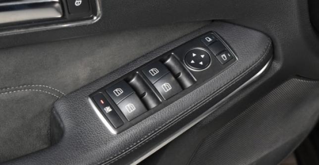 фото 680897-12 - Под такси