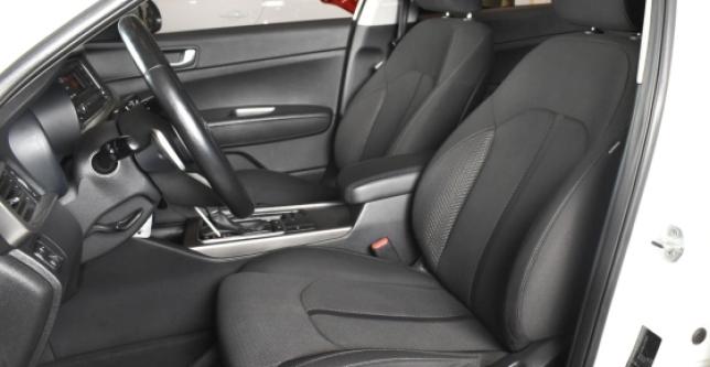 фото 682348-08 - Под такси