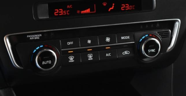 фото 682847-10 - Под такси